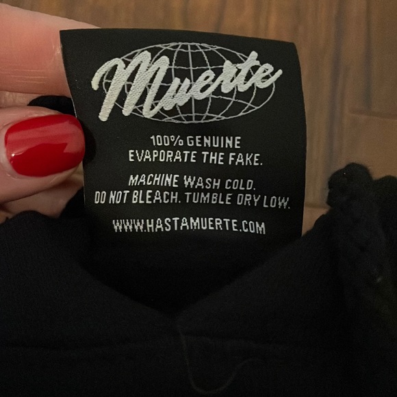 NWOT Hastamuerte Unisex Logo Textured Hoodie - Picture 10 of 11